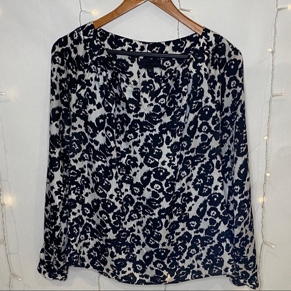 Black and White Blouse - Long Sleeve